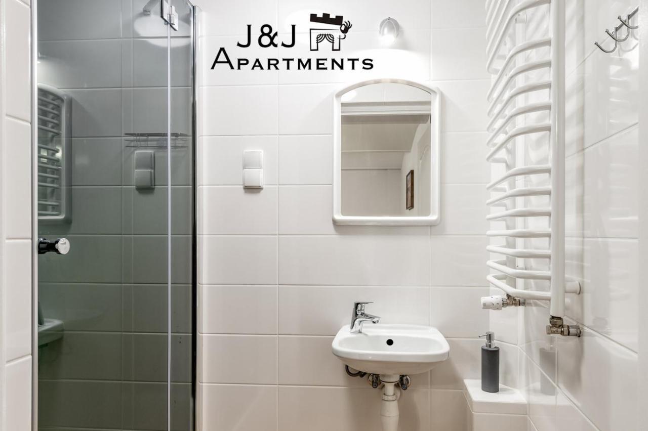 J&j Apartments, łazienna 30 8/2